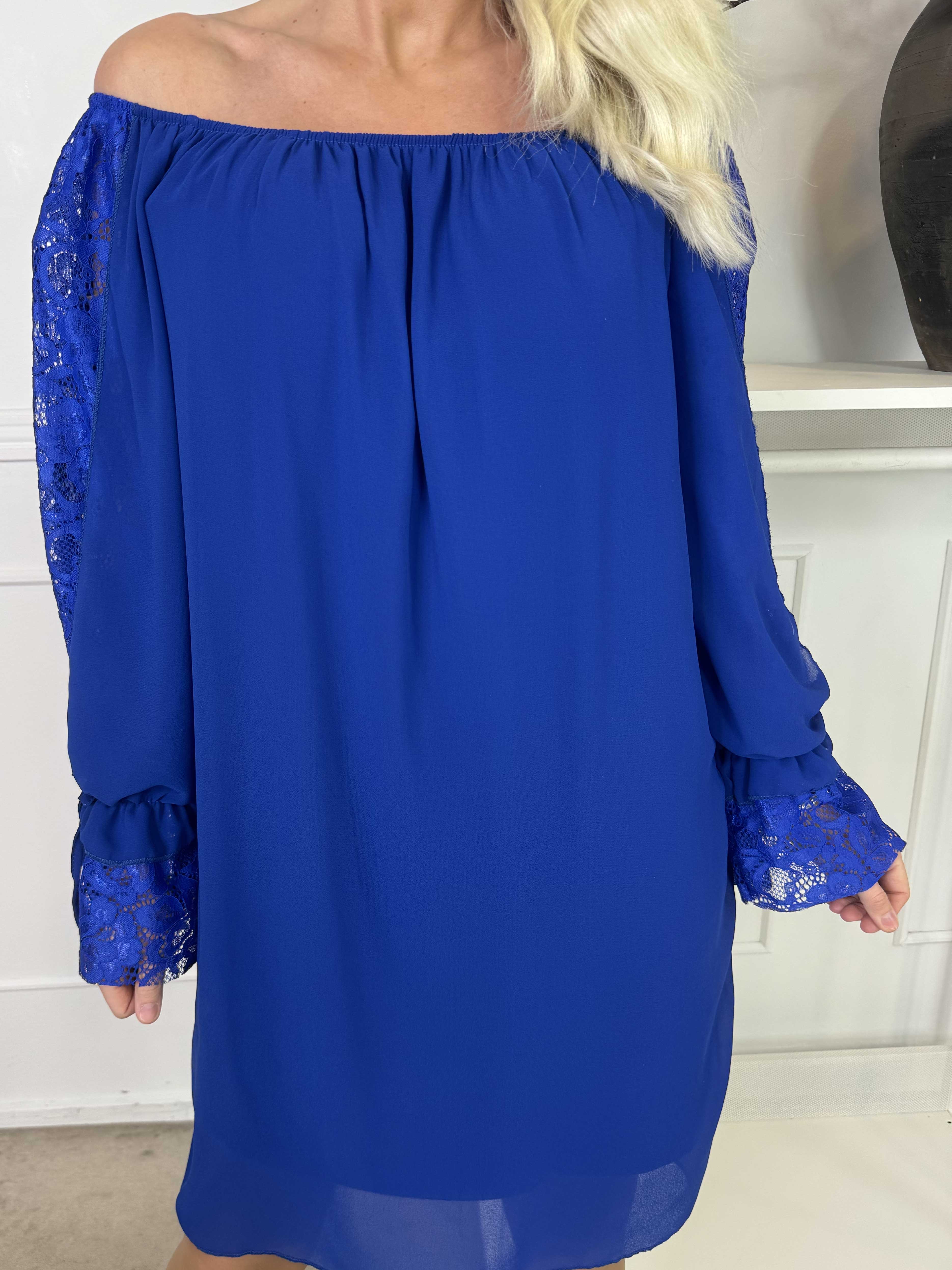 Lupita - Tunikakjole med blondeærmer